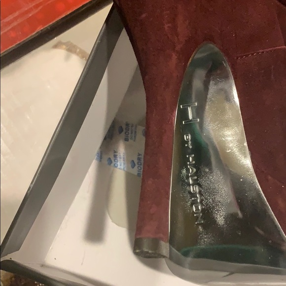 Wine Platform Heels - Picture 5 of 6